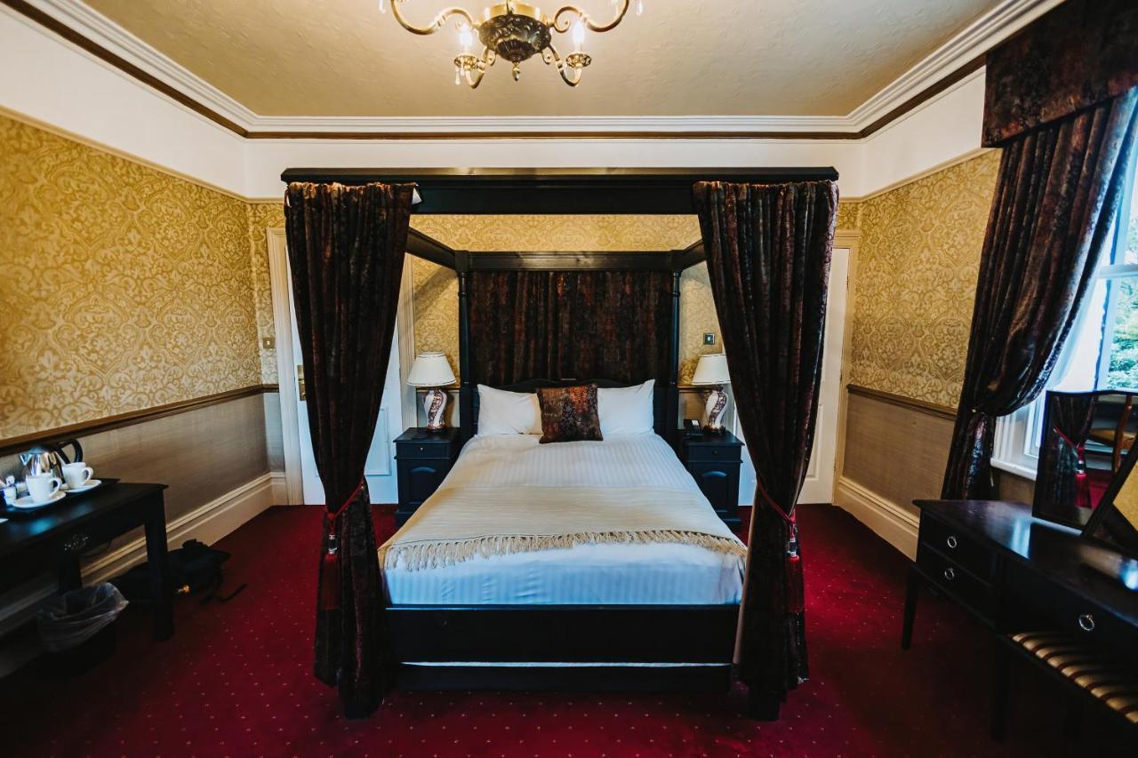 Brook Hall Hotel Childer Thornton Kültér fotó