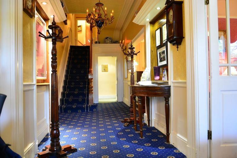 Brook Hall Hotel Childer Thornton Kültér fotó